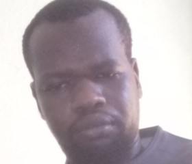 Moussa goni alim, 18, Garoua