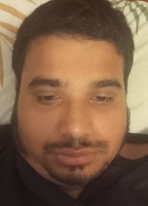 Carles, 27, Spain, L Hospitalet de Llobregat