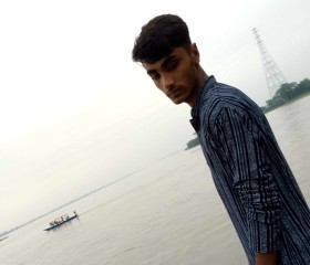 Morshad, 19, Chilmari