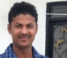 M Alqdri, 41, Al Mukalla