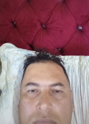 Paulo Gustavo из Cascavel (Paraná) 46 лет
