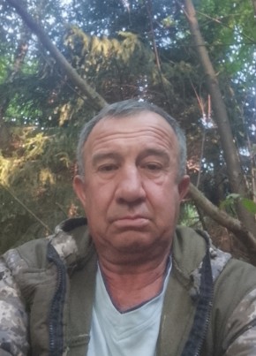 Али из Апрелевки 49 лет