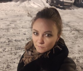 Oksana, 40, Moscow