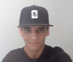 Alonso, 31, Culiacan