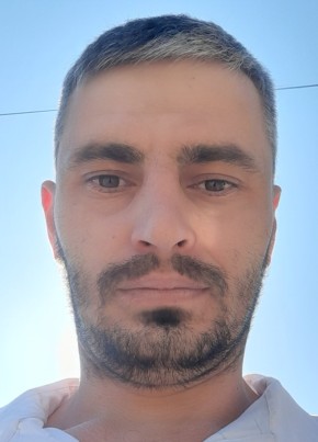 Илья, 35, Россия, Чегдомын