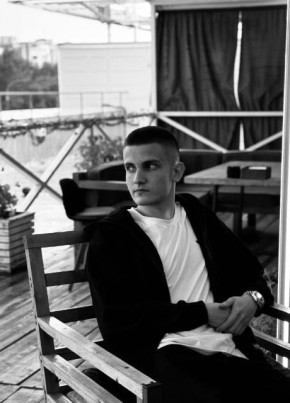 Андрей из Сургута 20 лет