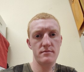 Miron Larionov, 30, Yekaterinburg