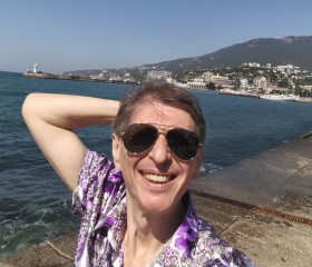 Aleksandr, 52, Yalta