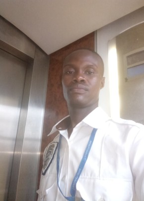 Xavier, 35, République du Bénin, Porto Novo