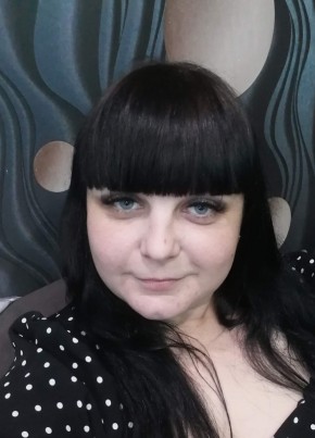 марина из Энгельса 39 лет