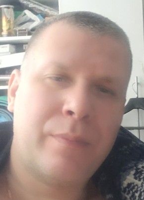 Александр из Лыткарино 44 года