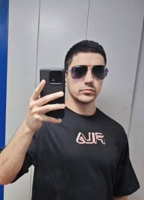 Mikhail, 37, Russia, Moscow