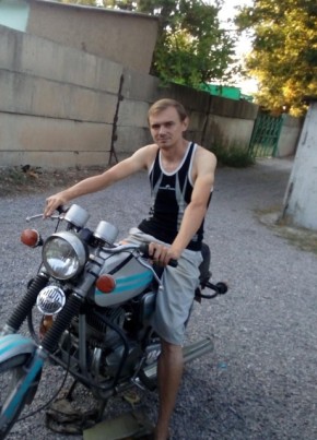 Yaroslav Belov, 41, O‘zbekiston Respublikasi, Toshkent