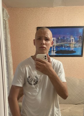 Михаил из Камышлова 18 лет