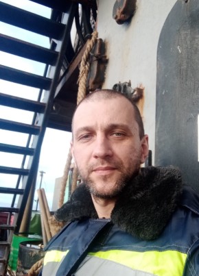 Олег, 42, Россия, Дальнегорск