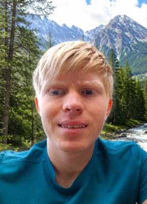 Brian из IPitoli 18 лет