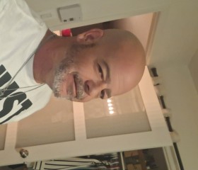 Martin, 49, Montreal