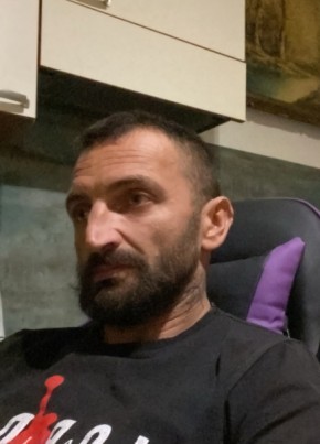 Josip Marinovic из Zagreb 42 года
