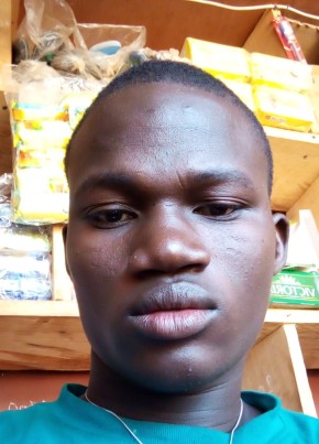Omar, 23, Burkina Faso, Ouagadougou