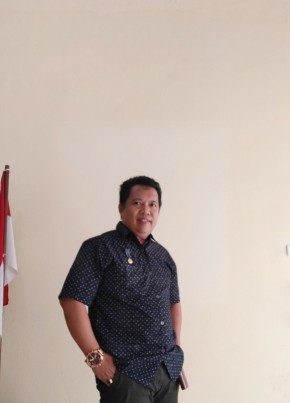 Doel, 51, Indonesia, Praya