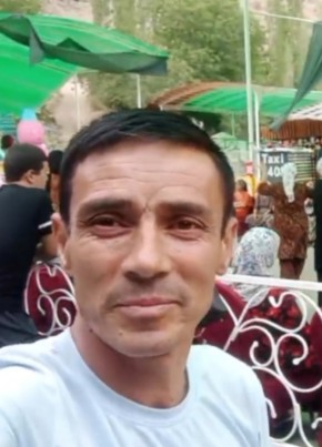 Тохиржон из Marg`ilon 46 лет