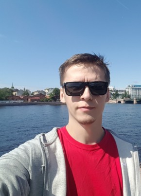 Алексей, 37, Россия, Тихвин