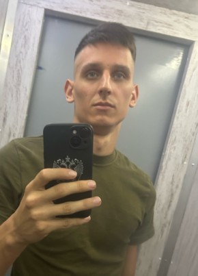 Артем из Краснодара 23 года
