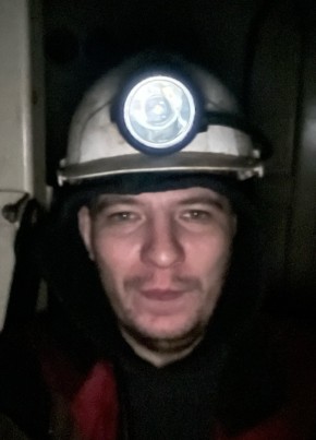 Андрей, 31, Россия, Саянск