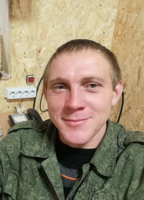Иван, 32, Россия, Тоцкое