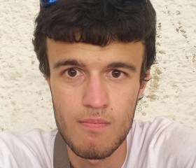 Adib, 20, Dushanbe