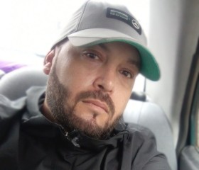 Dahf, 39, San Rafael (San Jose)