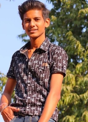Divyraj, 22, India, Ahmedabad