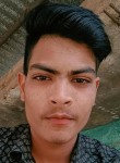 Suresh, 18 лет, Pratāpgarh