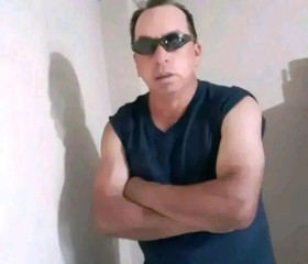 Nixon, 53, Loja