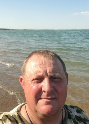 Юрий Немченко из Кингисеппа 49 лет