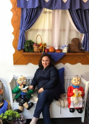 Lara, 53, Україна, Київ