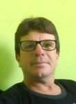 João , 48  , Caruaru