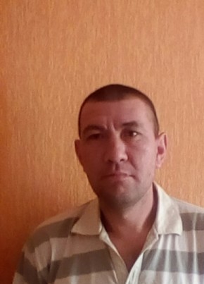 Роман, 43, Россия, Кувандык