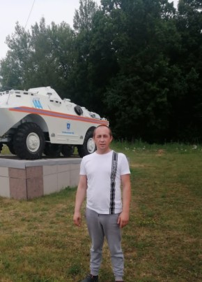 Александр, 42, Россия, Чехов