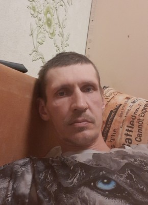 Максим из Каменск-Уральския 42 года