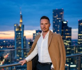 Dionis, 39, Moscow