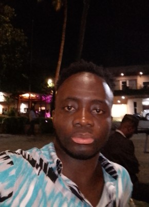 Peruzzi, 34, Liberia, Monrovia