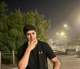 Samuel Lopes, 25, Vilar de Andorinho