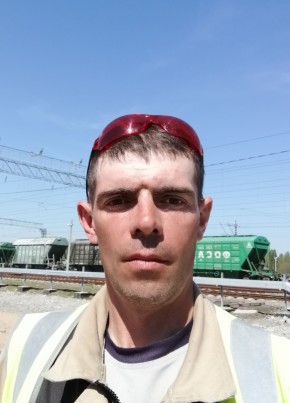 Yuriy, 38, Russia, Podporozhe