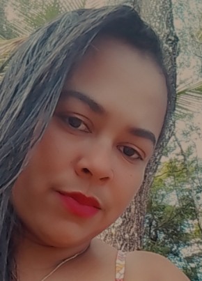 Fernanda из Serra 28 лет