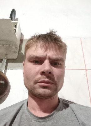 Александр из Тары 33 года