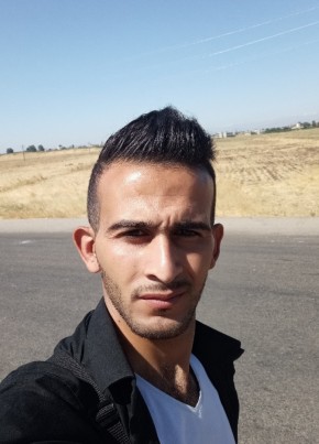 Asef, 29, Syria, Damascus