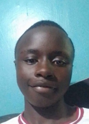 Marshon, 18, Kenya, Nairobi