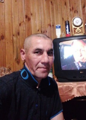 Игорь, 40, Россия, Сурское