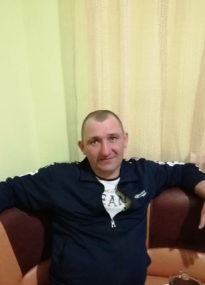 Виктор, 42, Россия, Радужный (Югра)